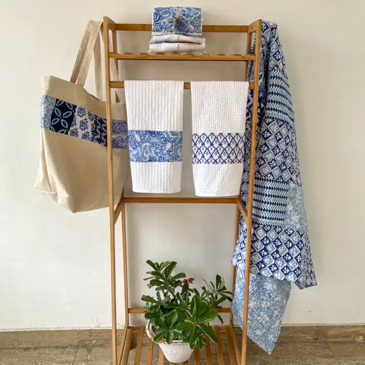 Breezy Blue: Your Trusty Tea Towel - Set of 2 3 printed tea towel