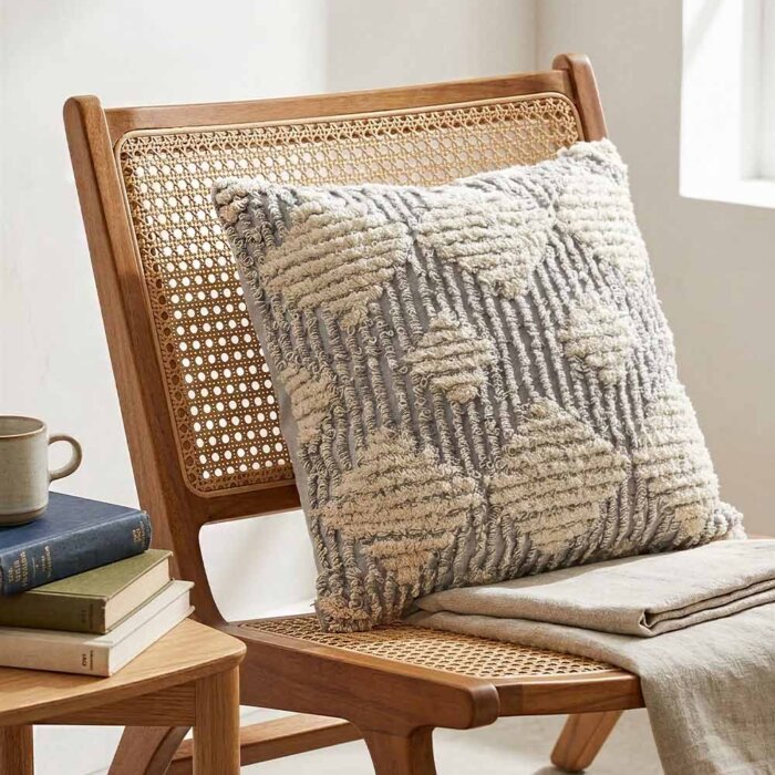 tufted cushion cover