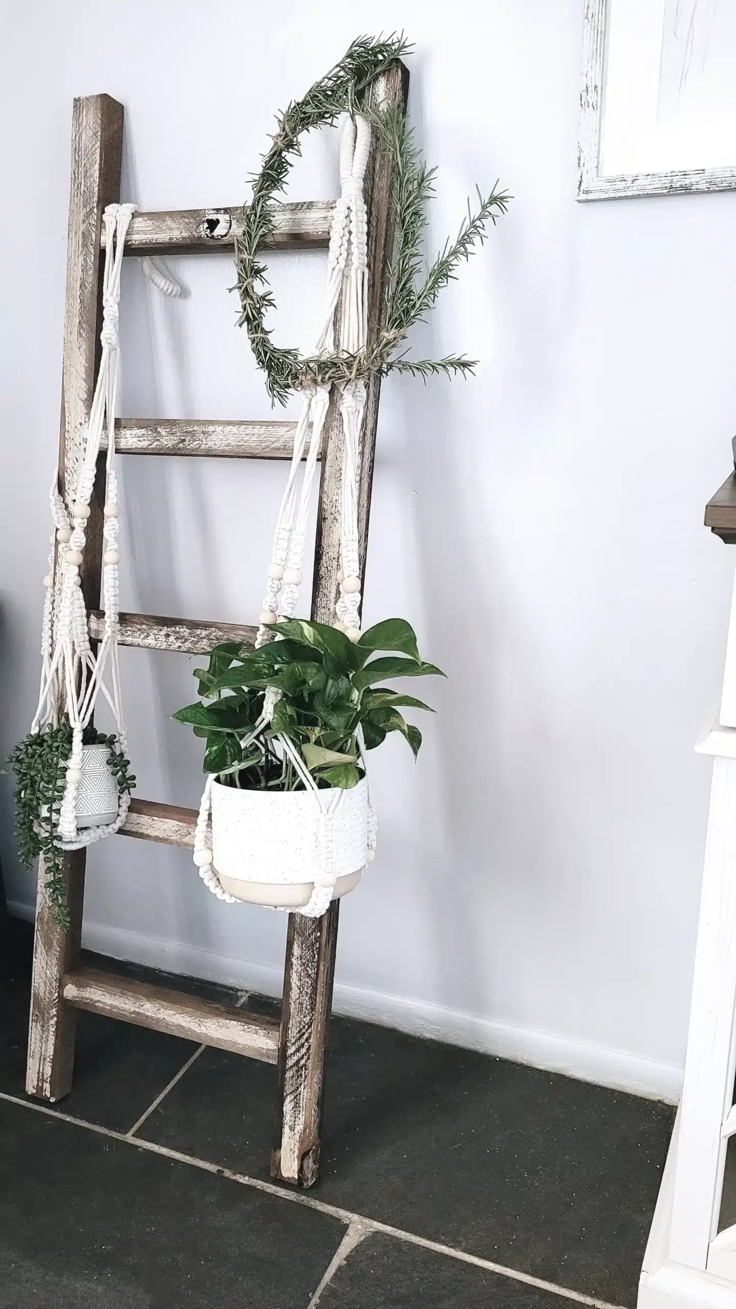 How to Style a Blanket Ladder | Inspirations and Tips 1 decor on a budget with a blanket ladder