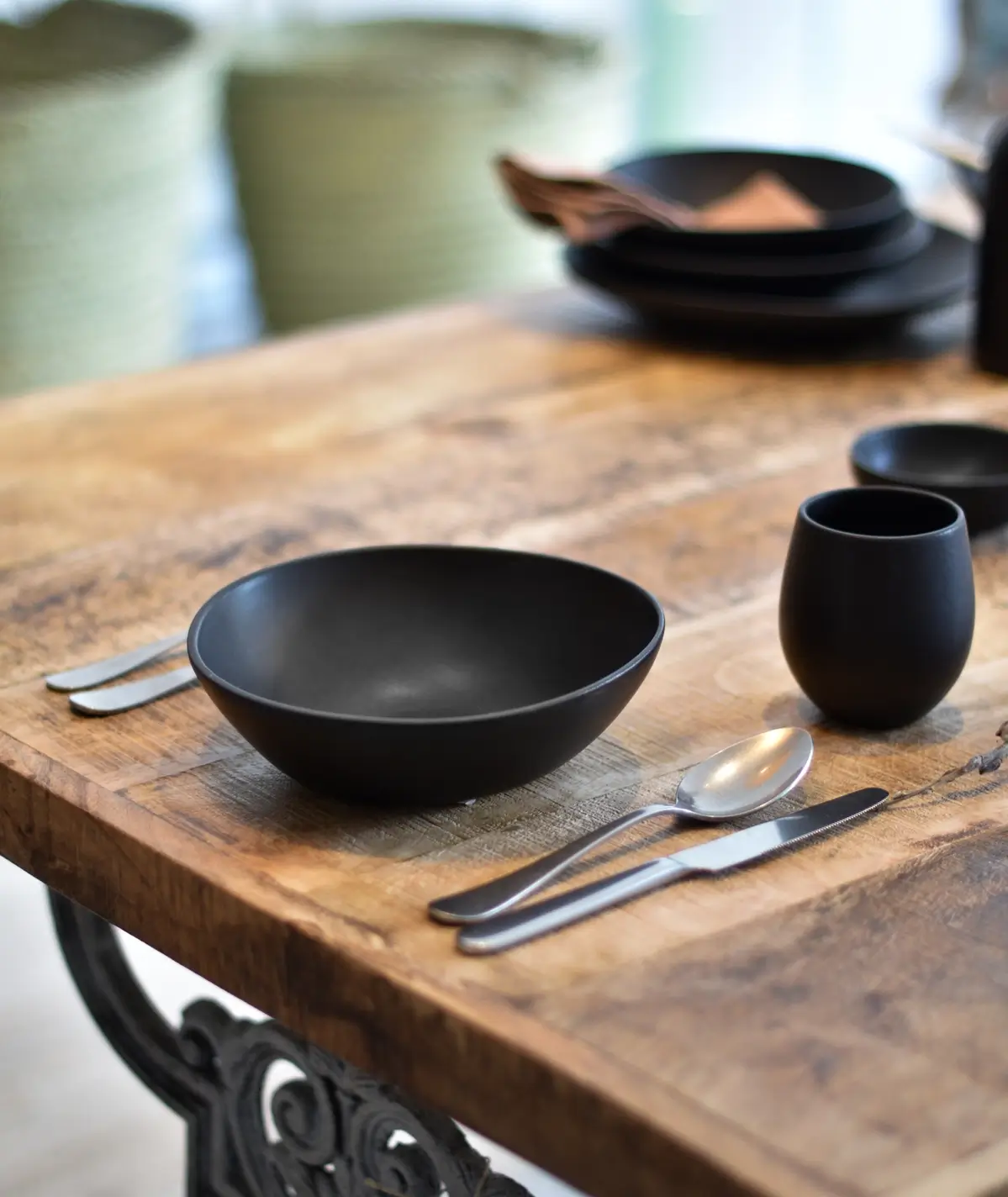 Dadasi Ceramic Soup Bowls Set of 4, 17oz Stoneware Bowls for Cereal, Salad, Pasta, Oatmeal, Lead-free, GHARYAN 3 ceramic soup set on wooden table