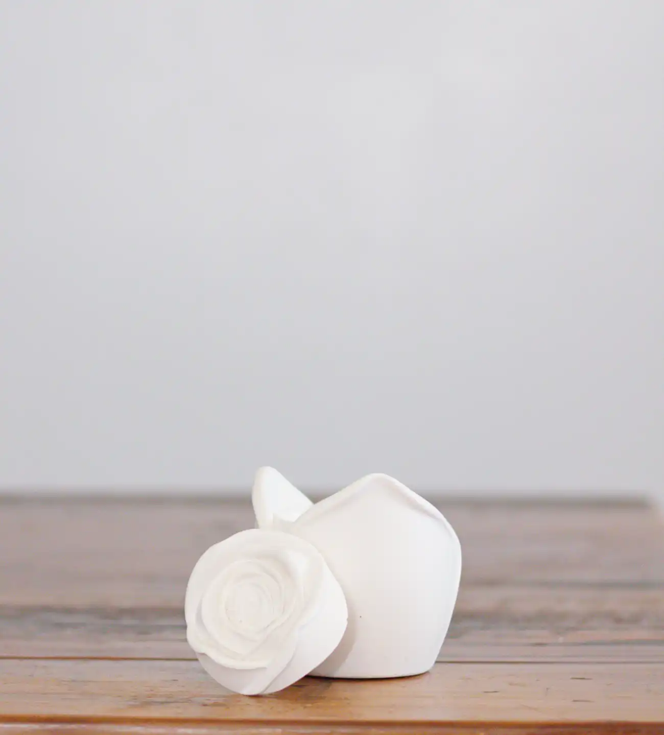Rose Scented Wood Wick Soy Wax Candle 4 luxury rose candle